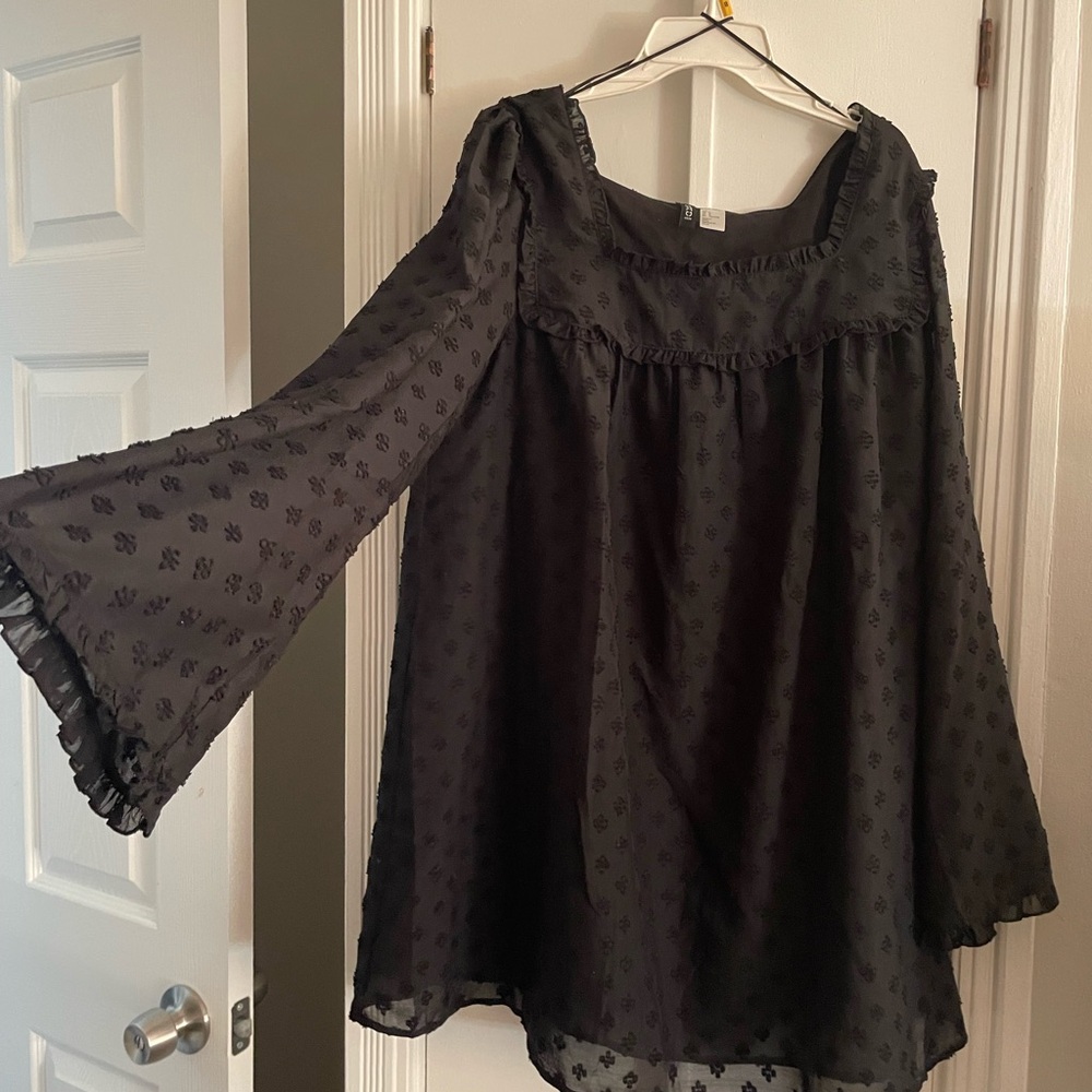 H&M Bell Sleeve Baby Doll Dress